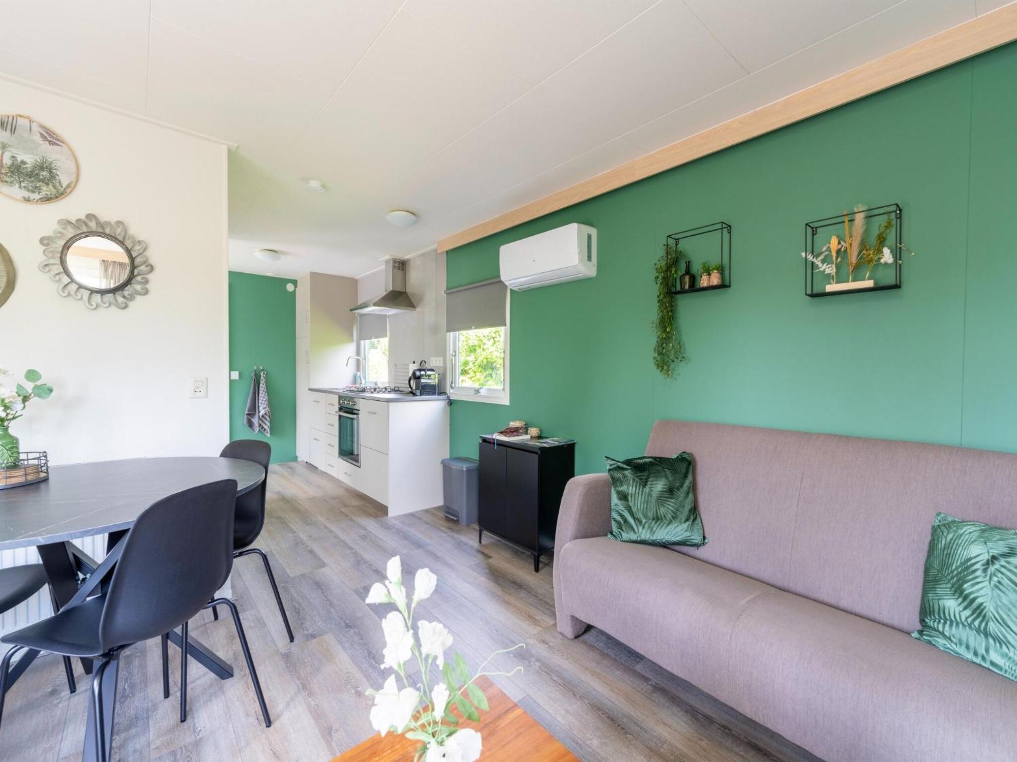 Cozy Chalet In Stegeren With A Terrace Eksteriør bilde